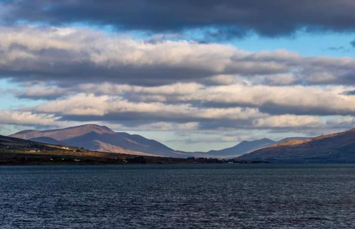 Skellig View Harbour View Sunrise Apartment Portmagee Exteriér fotografie